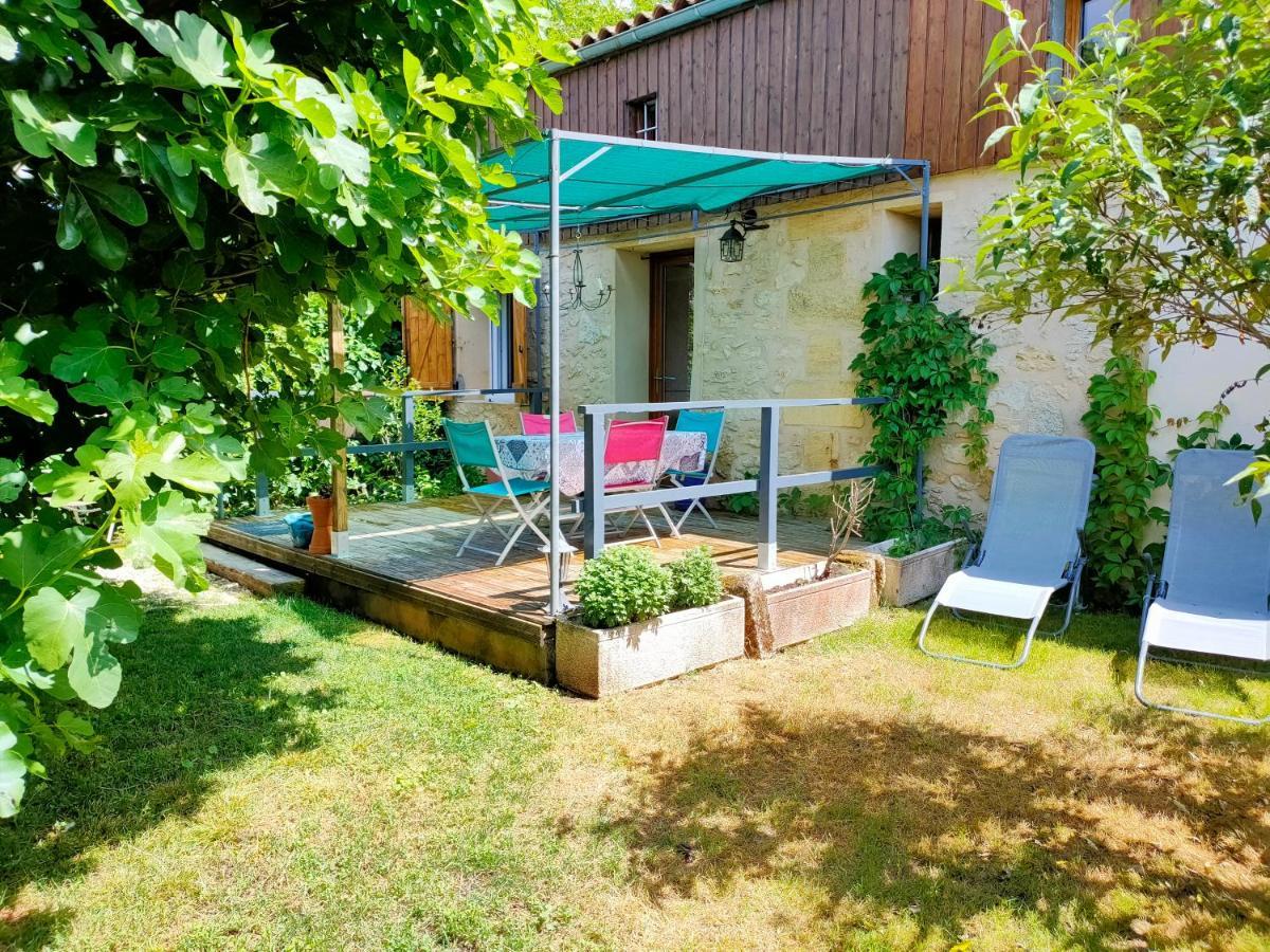 Gite " Suzon" A Peyroutas Vignonet St Emilion מראה חיצוני תמונה